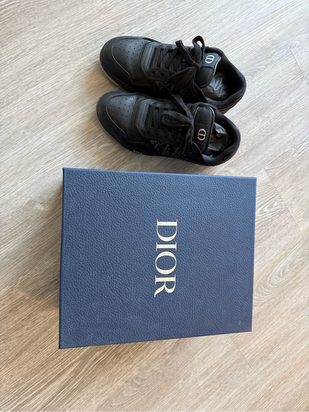 Dior Men’s Black Leather Low-Top Sneakers with Signature Logo
